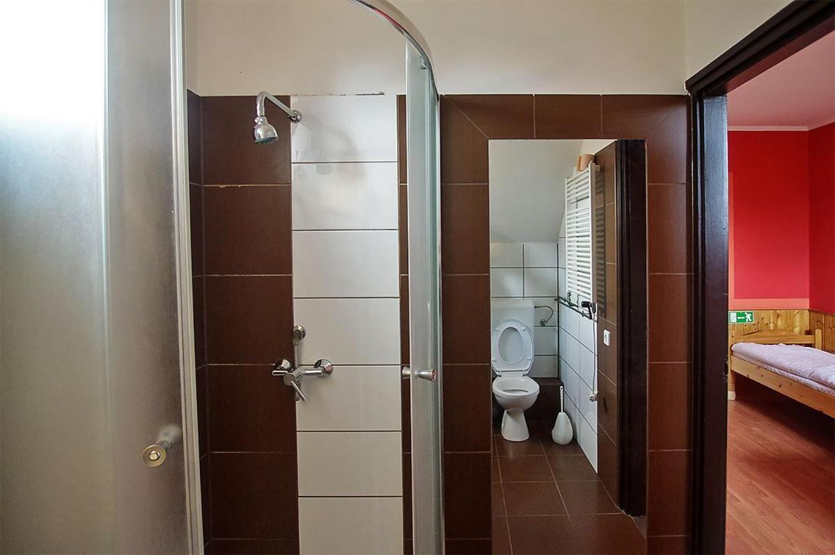 Kispipa Panzio Bed & Breakfast Szombathely Exterior photo