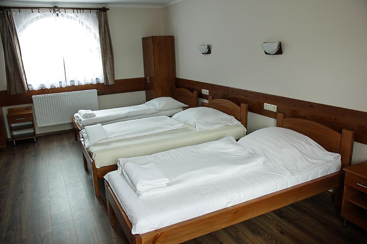 Kispipa Panzio Bed & Breakfast Szombathely Exterior photo