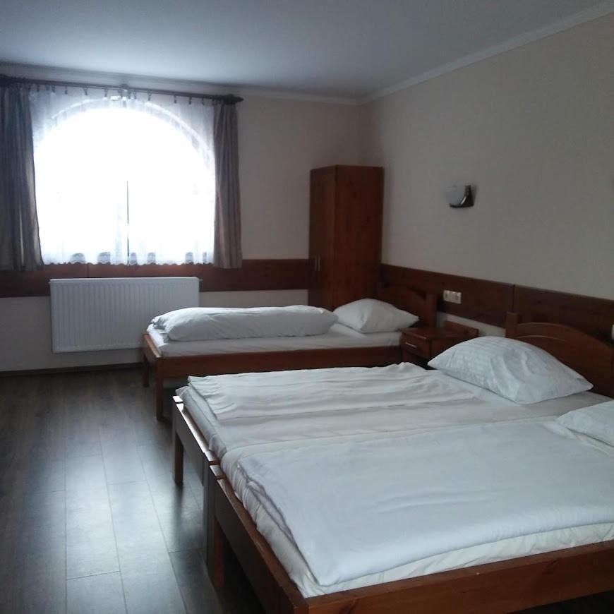 Kispipa Panzio Bed & Breakfast Szombathely Exterior photo
